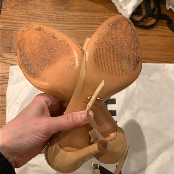 Schultz Nude Heels - Picture 4 of 4